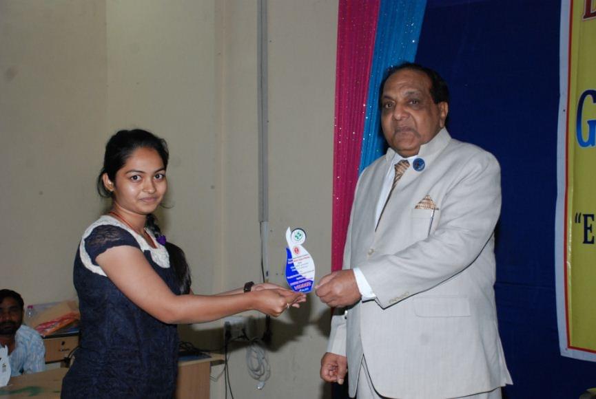 Smt BNB Swaminarayan Pharmacy College Vapi Gallery photo 6